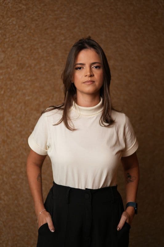 Barbara Oliveira